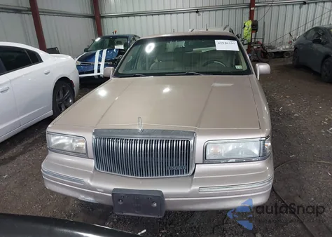 1997 Lincoln Town Car Executive из США, поврежденный, VIN 1LNLM81W6VY643363